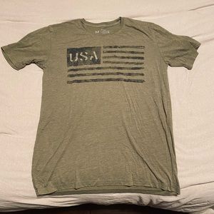 TARGET BRAND// USA flag tee//
